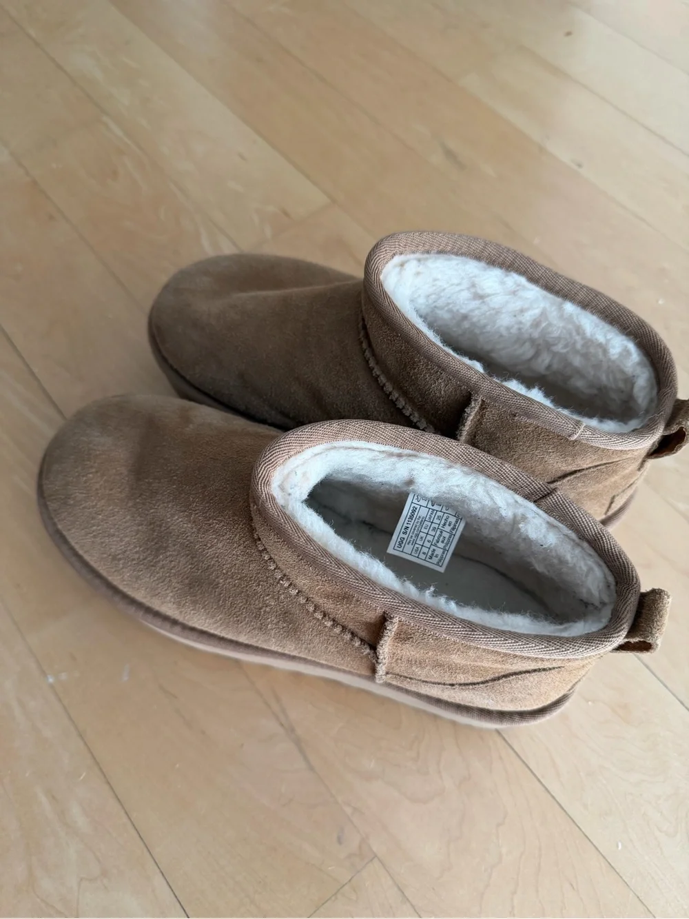 🗽UGG Platform Ankle Boots in Chestnut